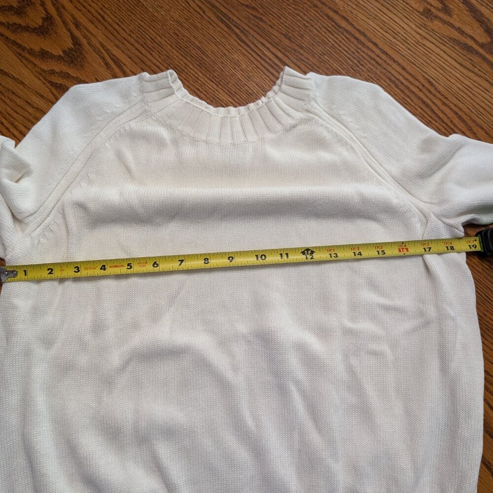 Old Navy, White Sweater, Scoop Neck, Junior Size Small - Picture 3 of 8